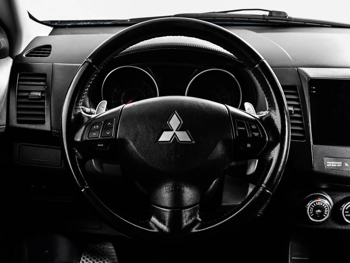 Mitsubishi Outlander, 2012 Фото №12