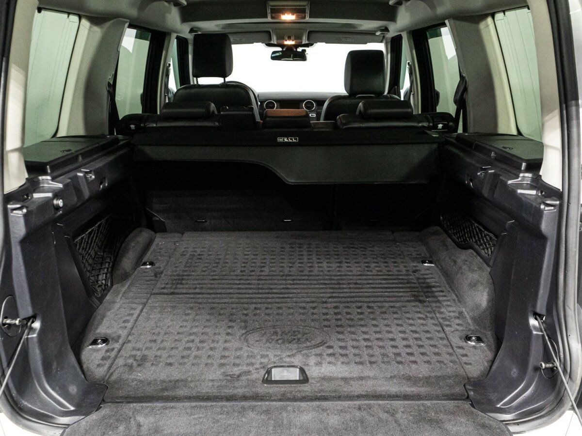 Land Rover Discovery IV Рестайлинг, 2014 Фото №15