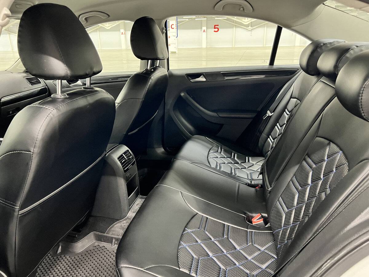 Volkswagen Jetta VI Рестайлинг, 2016 Фото №12