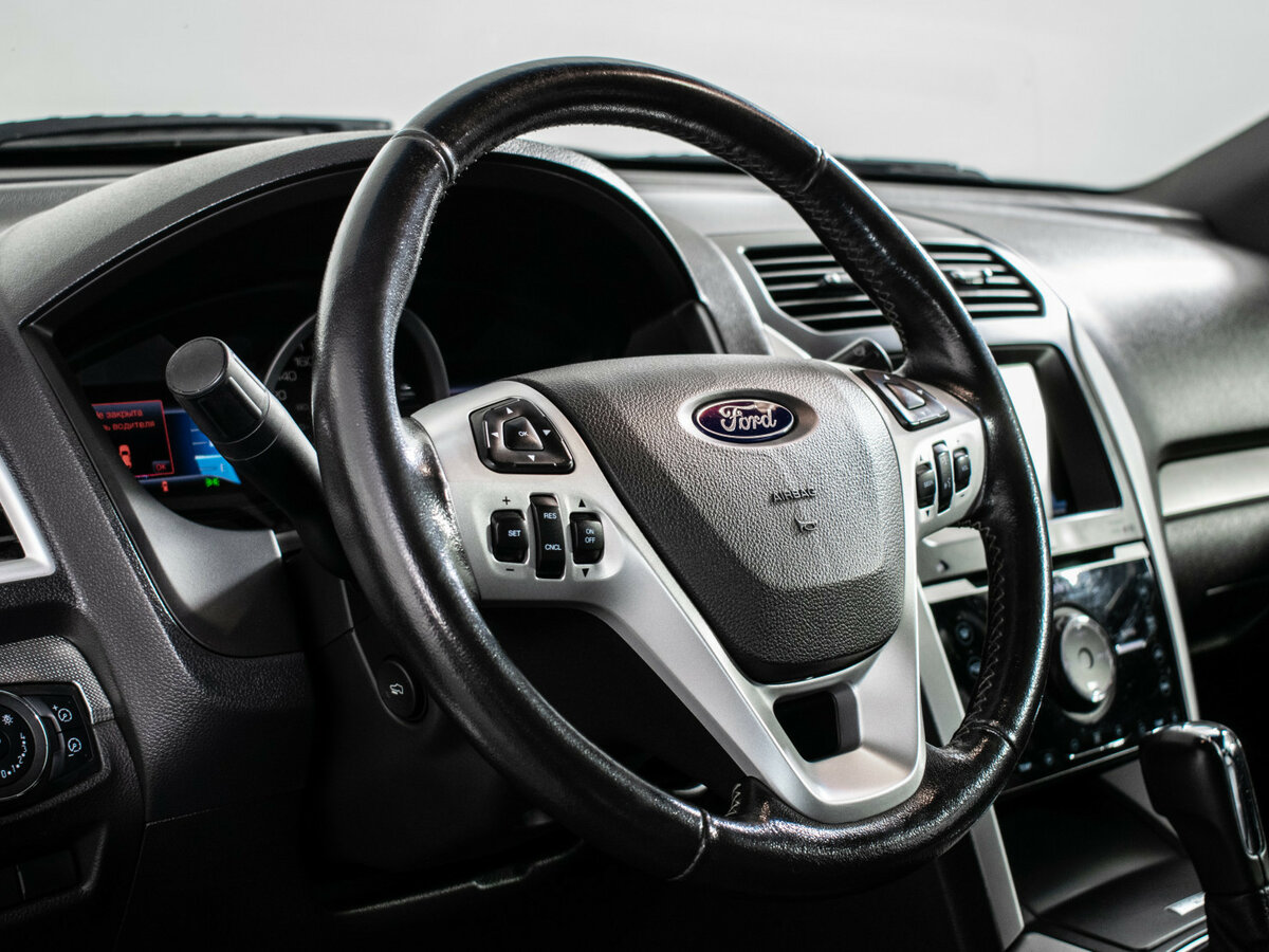 Ford Explorer Sport V, 2013 Фото №16