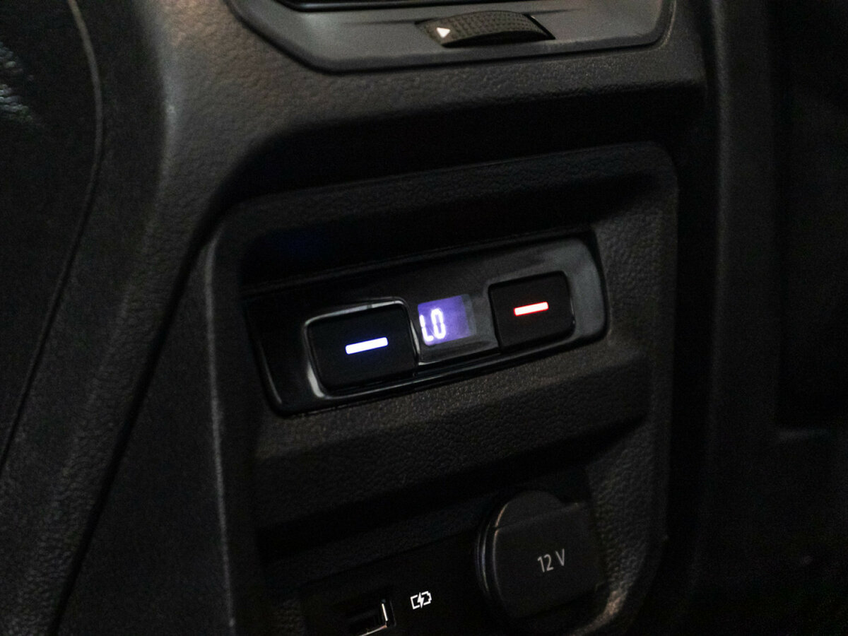 Volkswagen Tiguan II, 2019 Фото №18