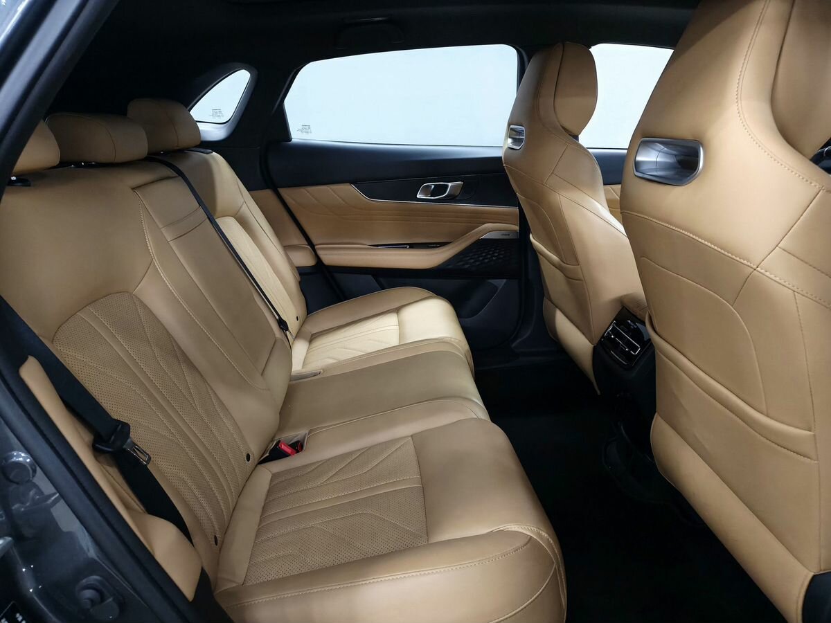 Changan UNI-K, 2023 Фото №11