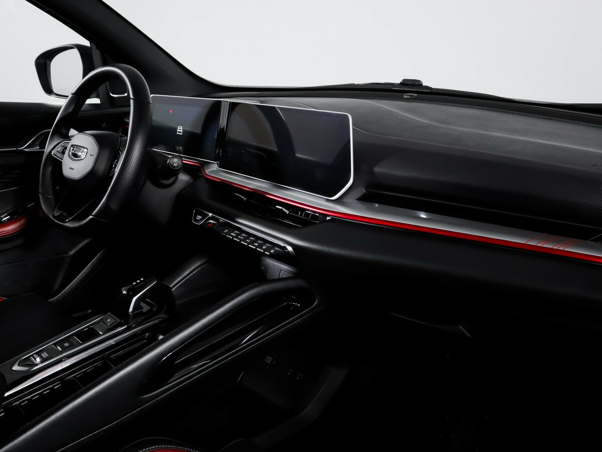Geely Coolray I Рестайлинг, 2023 - 33 759 км. | Фото №7