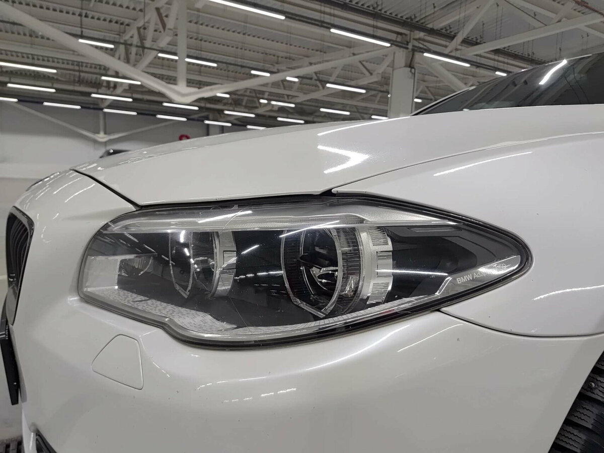 BMW 5 серии 530d xDrive VI (F10/F11/F07) Рестайлинг, 2016 Фото №17