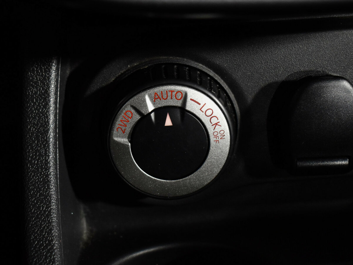 Renault Duster I, 2013 Фото №16