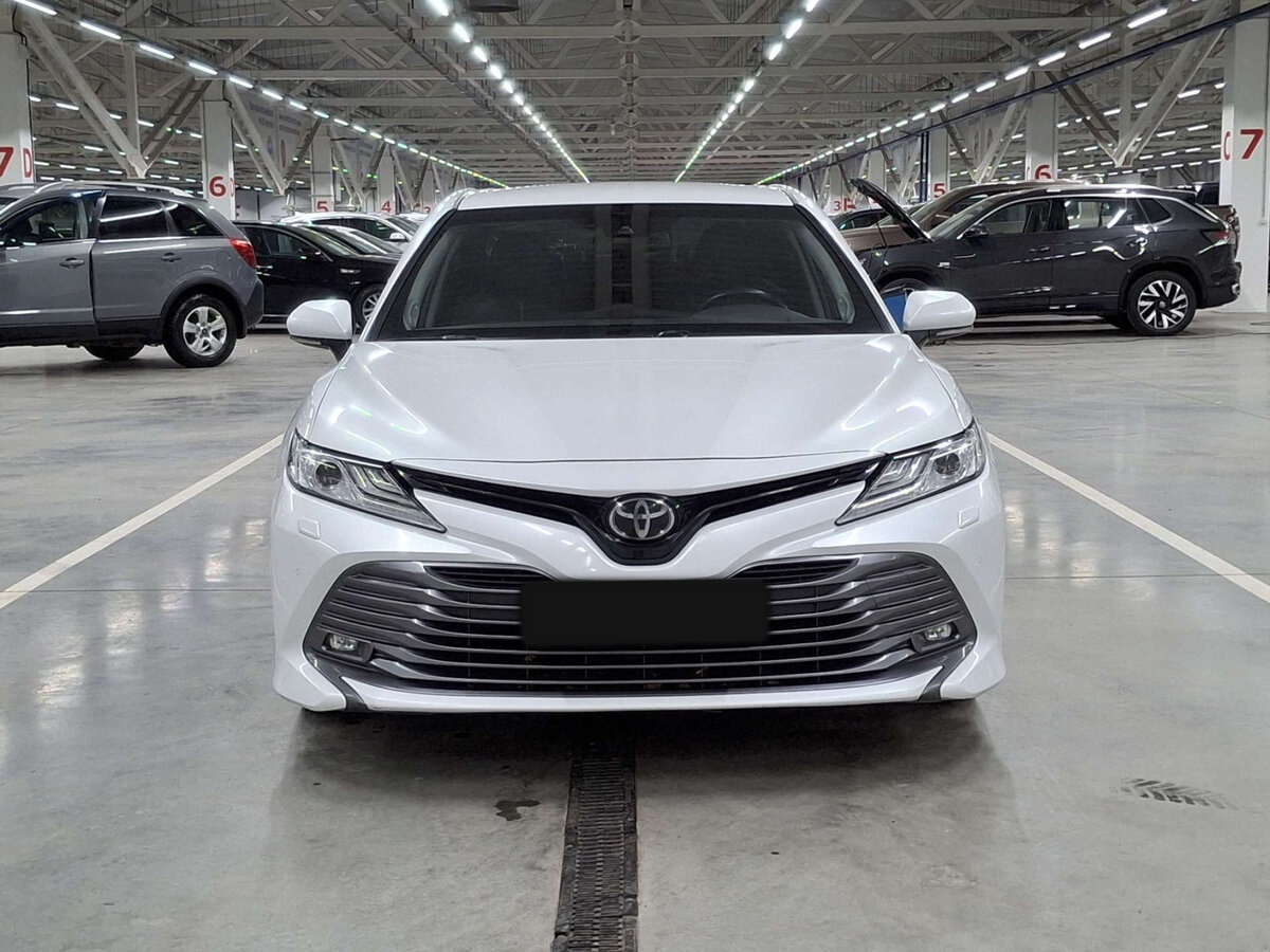 Toyota Camry VIII (XV70), 2020 - 95 405 км. | Фото №2