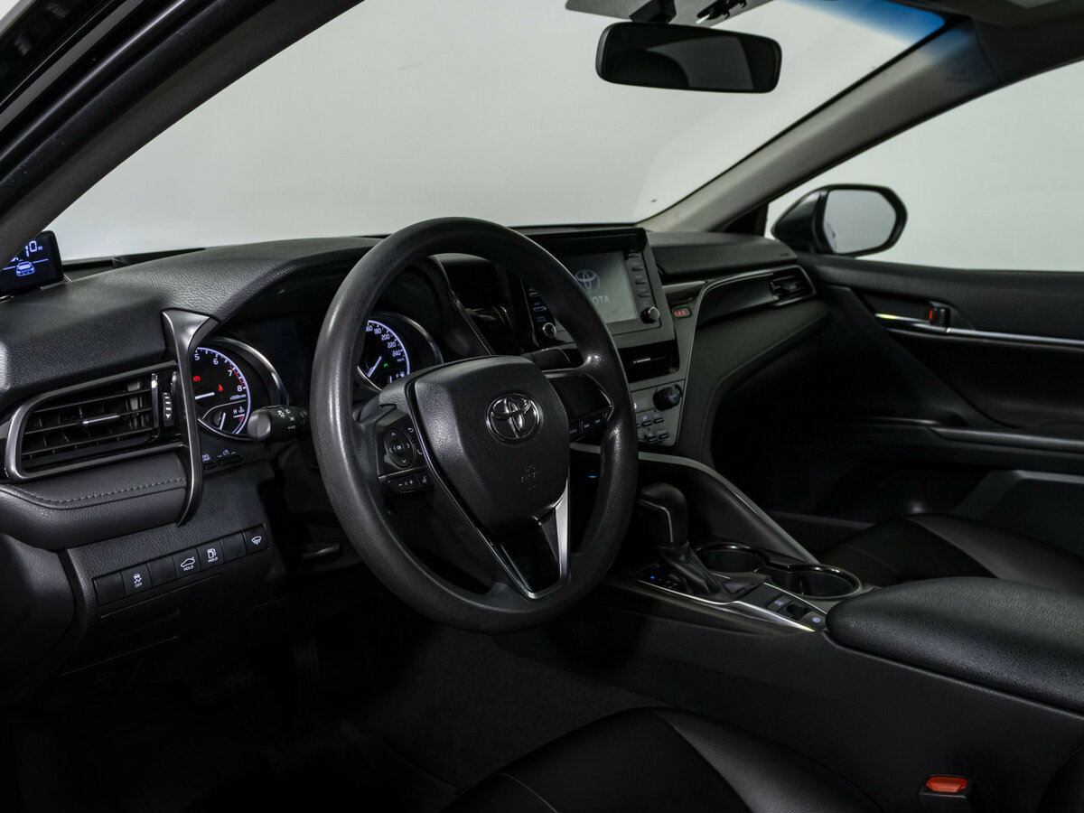 Toyota Camry VIII (XV70) Рестайлинг, 2021 - 145 355 км. | Фото №8