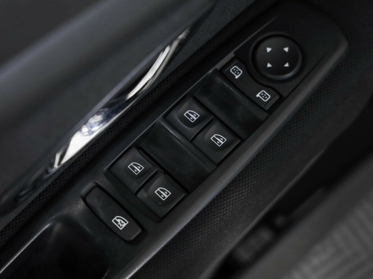 Renault Fluence I Рестайлинг, 2014 Фото №17