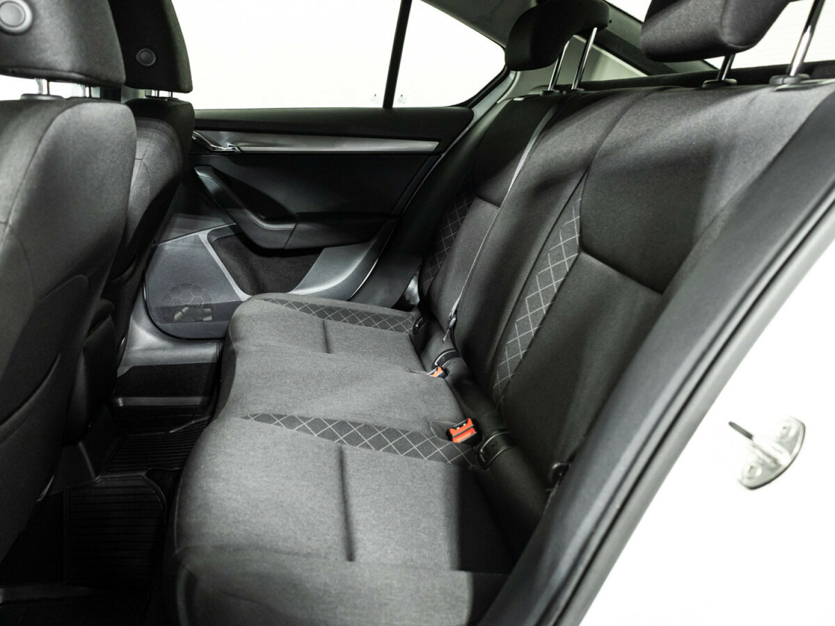 Skoda Octavia III (A7) Рестайлинг, 2018 - 40 012 км. | Фото №8