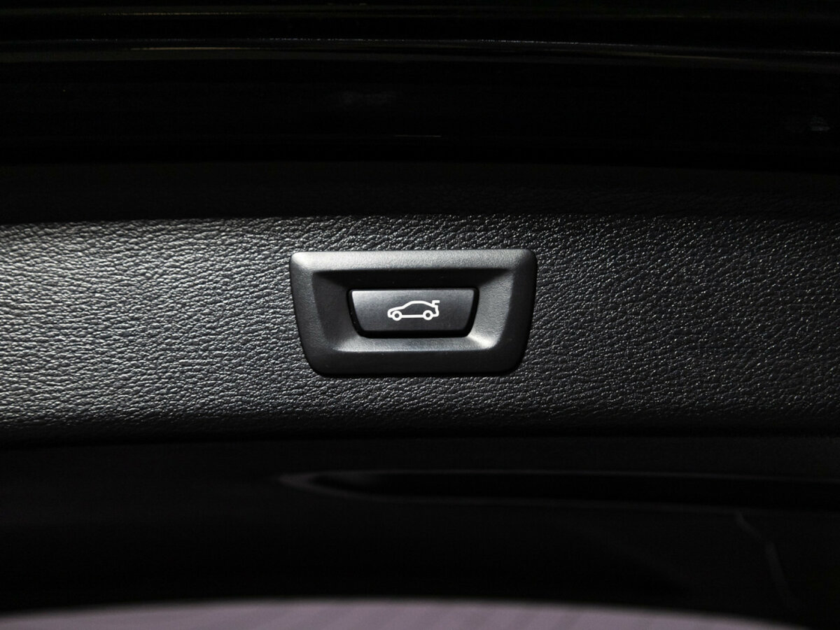 BMW X3 20d xDrive II (F25) Рестайлинг, 2015 Фото №16