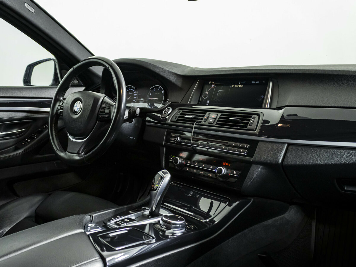 BMW 5 серии 528i xDrive VI (F10/F11/F07) Рестайлинг, 2016 - 150 066 км. | Фото №7