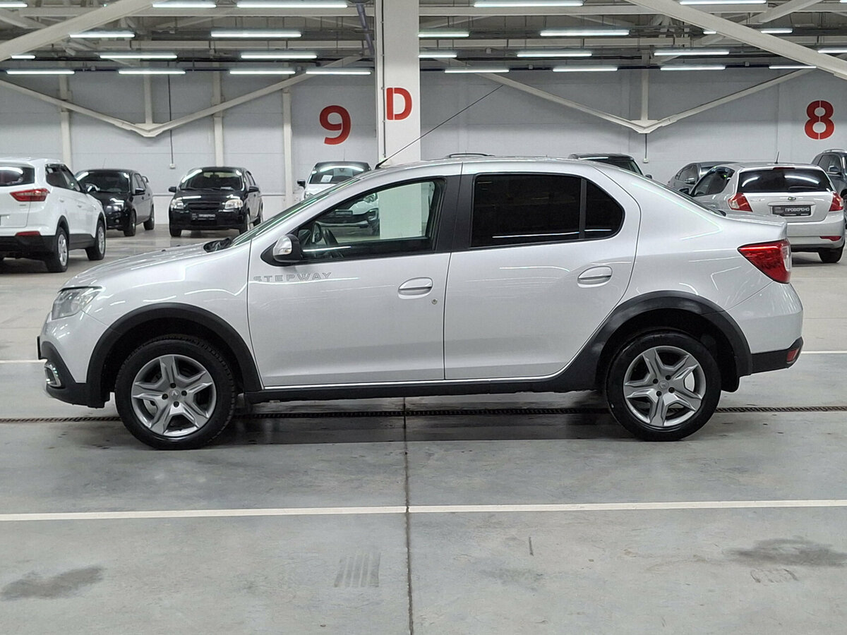 Renault Logan Stepway II Рестайлинг, 2020 - 71 871 км. | Фото №8