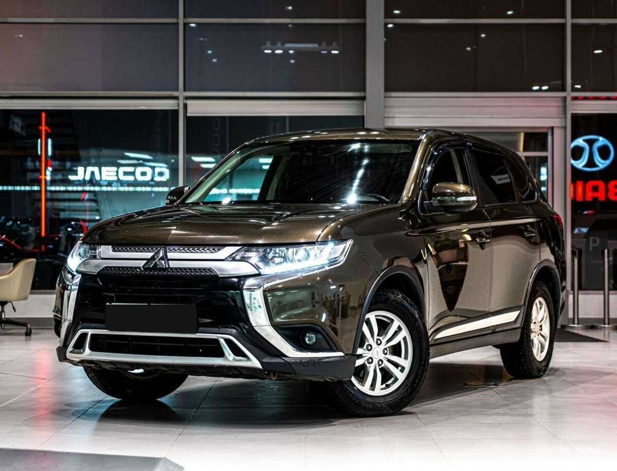 Mitsubishi Outlander, 2018 - 98 200 км. | Фото №1