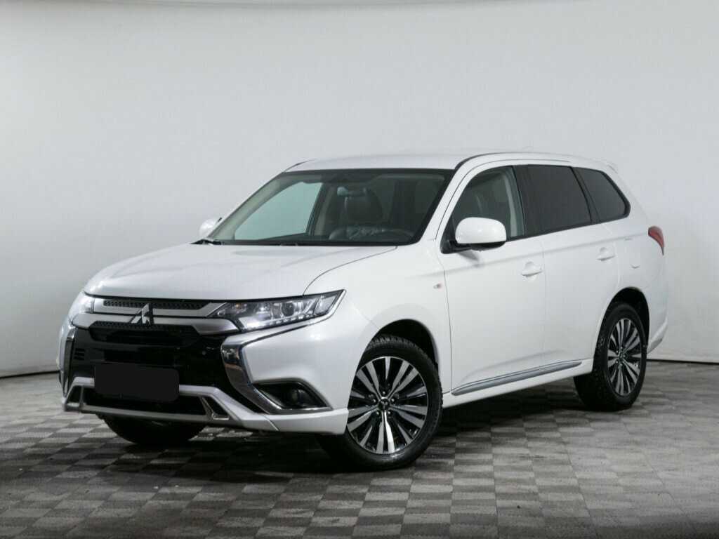Mitsubishi Outlander, 2022 - 15 700 км. | Фото №1